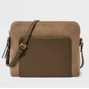 Universal Thread Cayden Brown Crossbody Bag